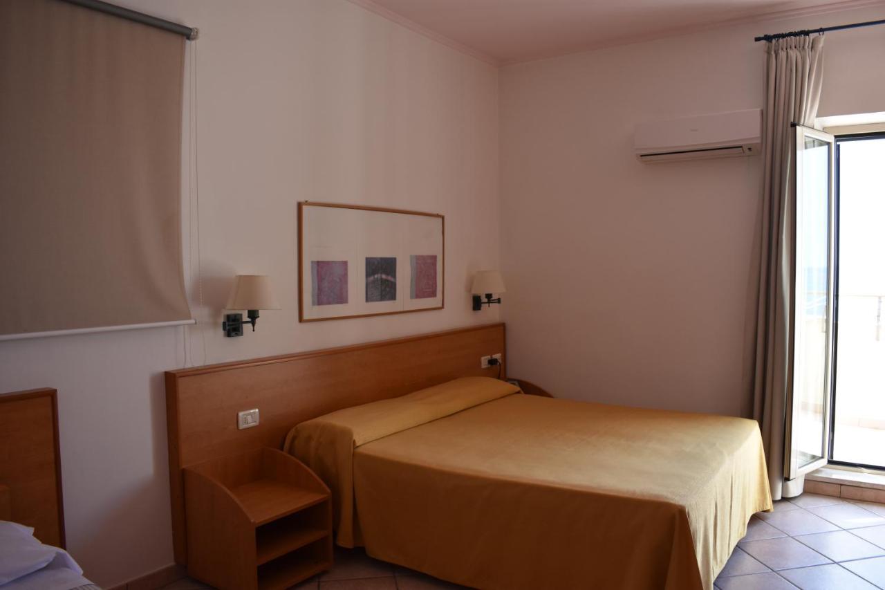 Hotel Amyclae Sperlonga Εξωτερικό φωτογραφία